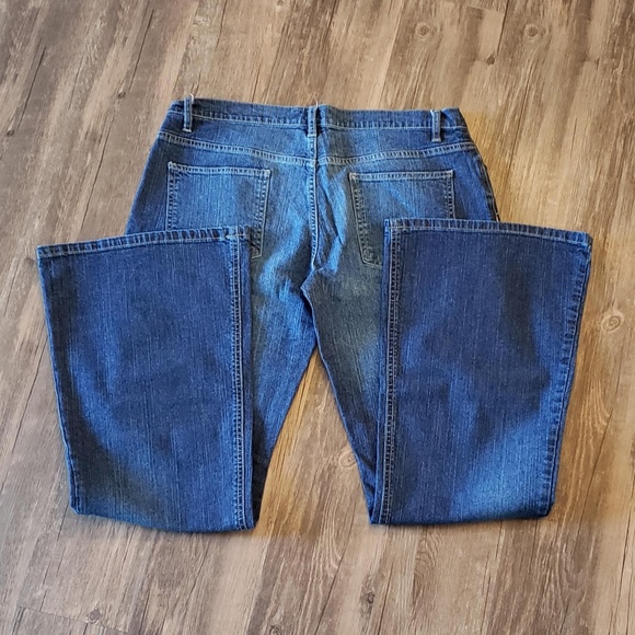 Earl Jeans Flare Stretch Jeans - Picture 2 of 4